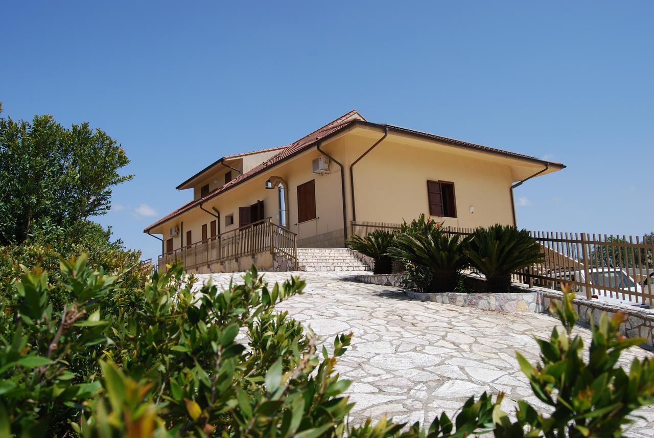 In Sicilia Da Ciro Bed and Breakfast Vita Exteriör bild