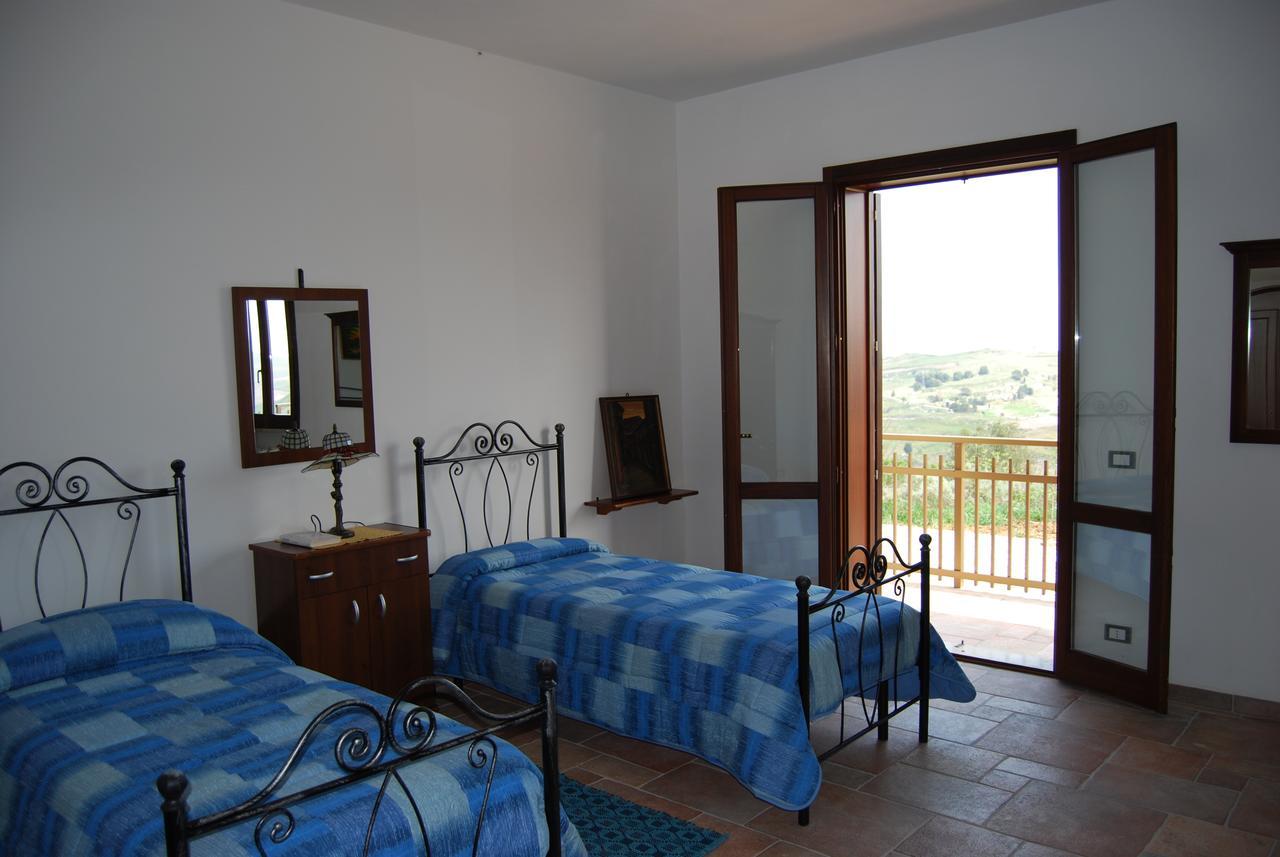 In Sicilia Da Ciro Bed and Breakfast Vita Exteriör bild