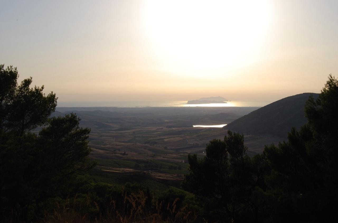 In Sicilia Da Ciro Bed and Breakfast Vita Exteriör bild