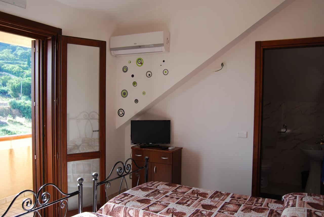 In Sicilia Da Ciro Bed and Breakfast Vita Exteriör bild